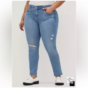 Torrid Bombshell Straight Premium Stretch High-Rise Jeans 18R